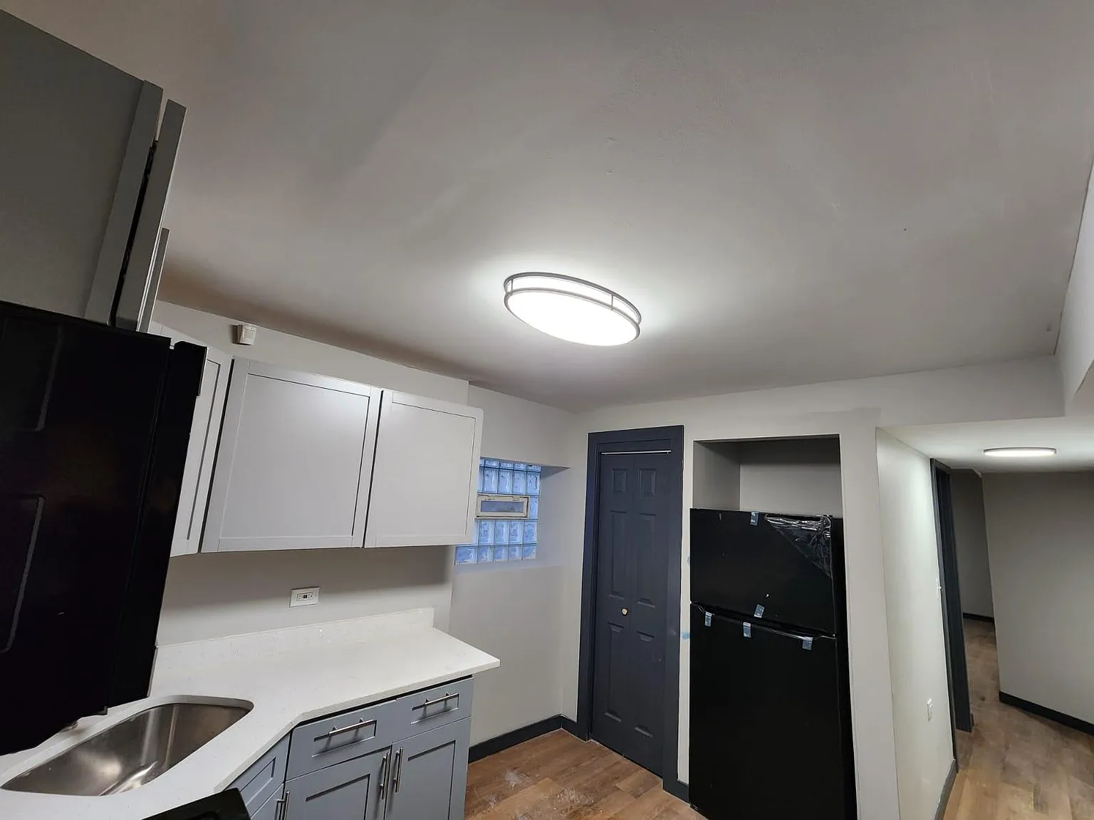 2 bed, $1,200 — Photo 4