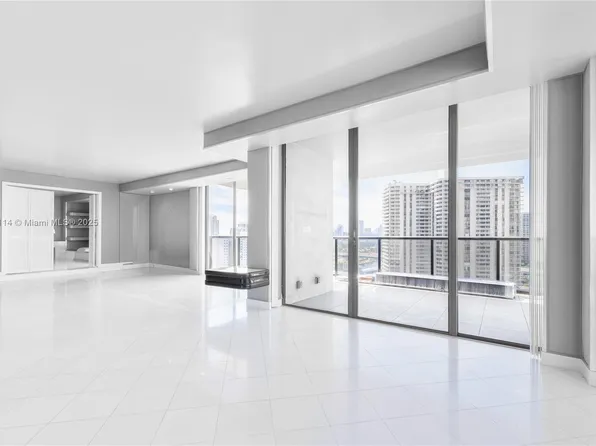 19667 Turnberry Way APT 18D, Aventura, FL 33180