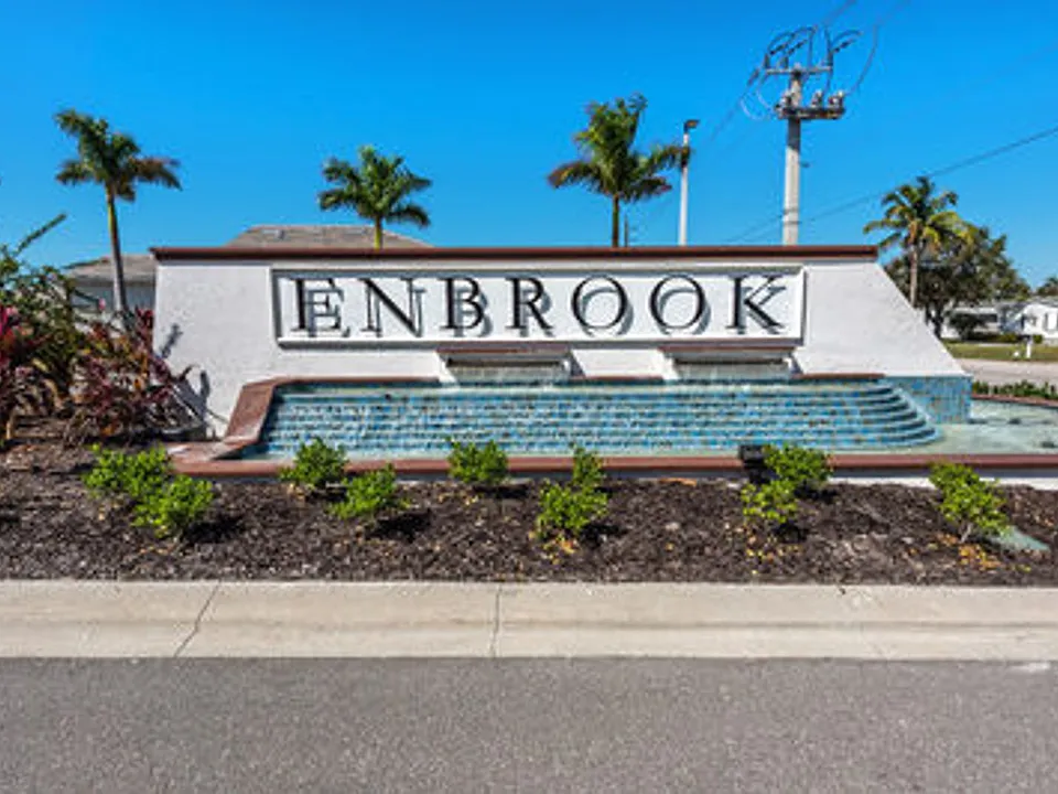 1093 Tranquil Brook Dr