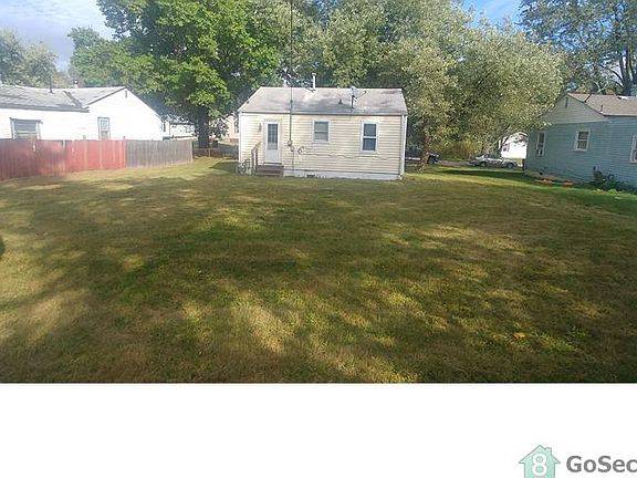 2nd image of 1005 N Hodson Ave