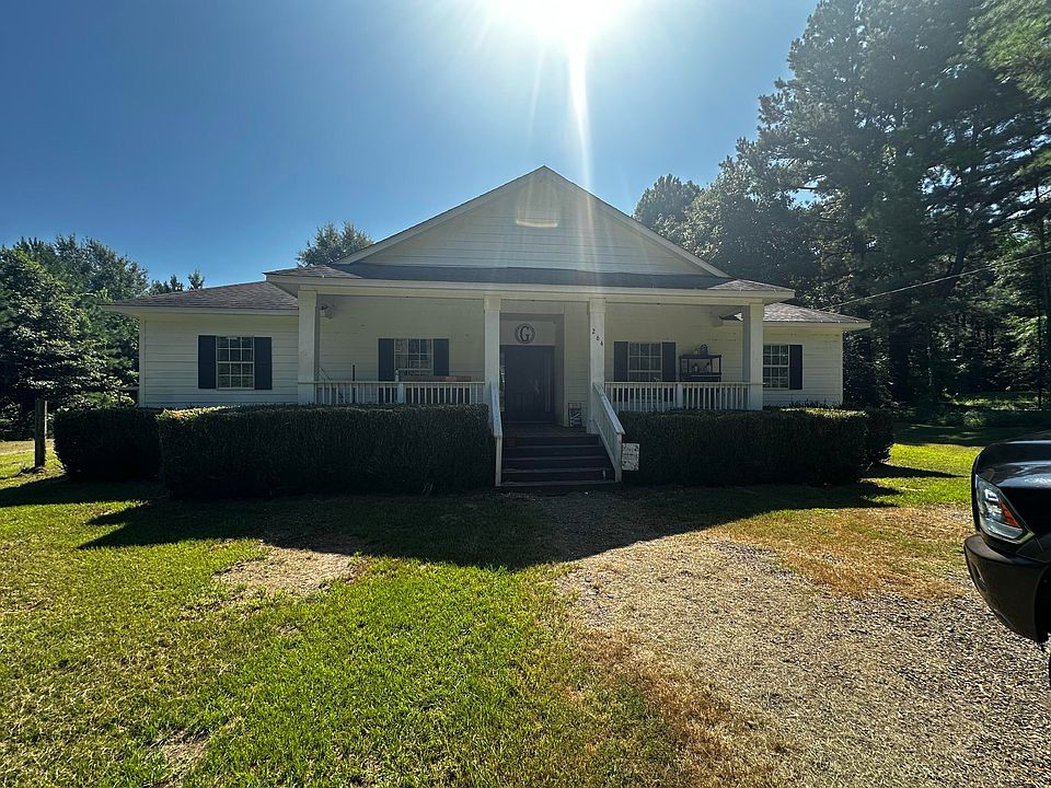 1st image of 246 Zinnie Sharp Rd