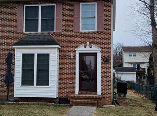 1317 Monroe Ave, Front Royal, VA 22630