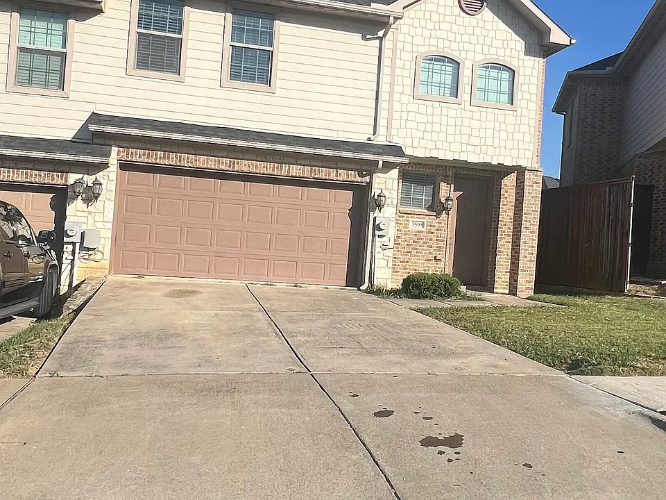 3505 Manesh Dr