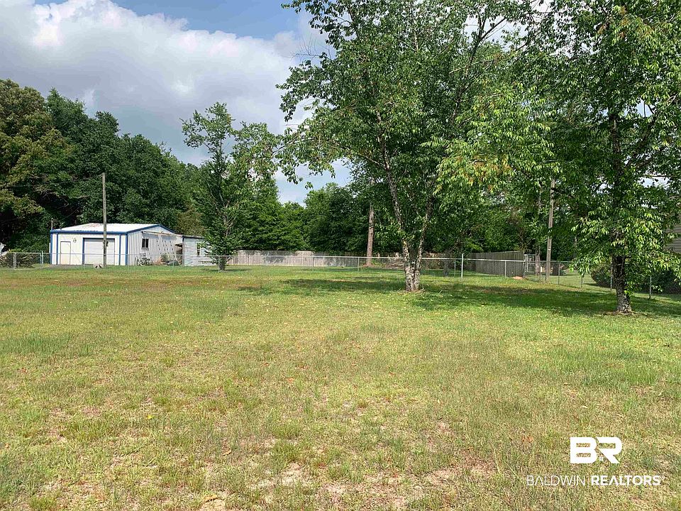 2nd image of 6910 McCrary Woods Dr
