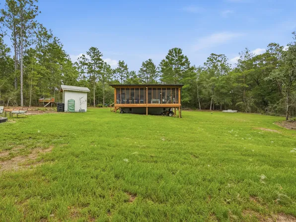 1743 Hinote Rd, Defuniak Springs, FL 32433