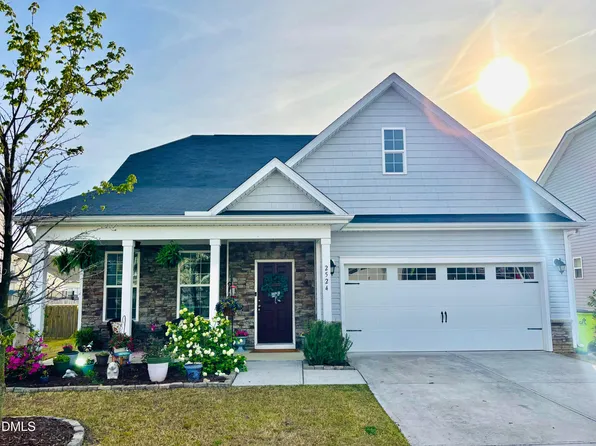 2524 Cattail Pond Dr, Zebulon, NC 27597