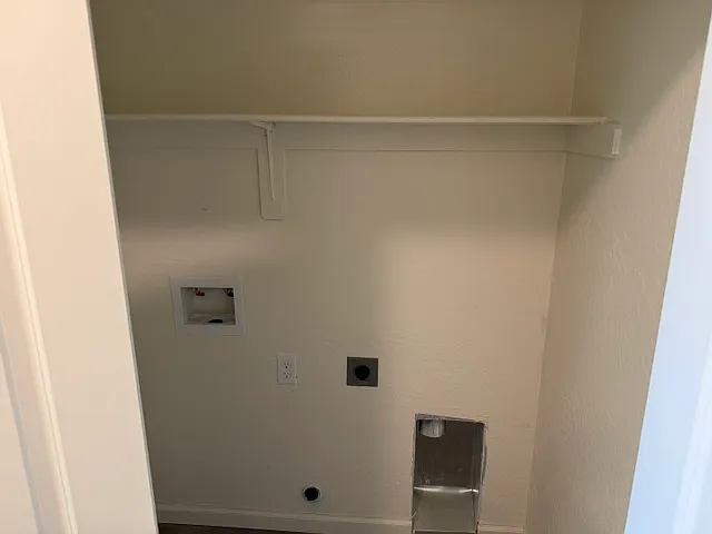 675 Skyler Ln — Photo 12