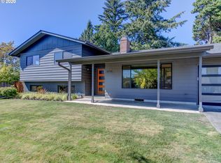 10765 SW Wakefield St, Portland, OR 97225