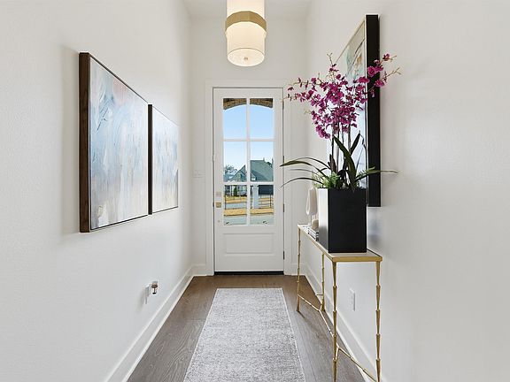 3rd image of 101 Mergeron Ct