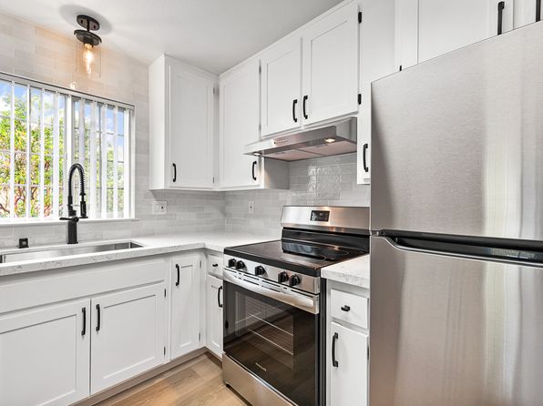 2452 Edgewater Dr APT 50