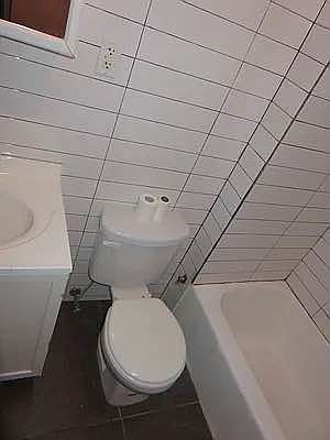 5th image of 796 Park Pl #2