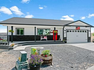 706 Braeburn Ct, Selah, WA 98942