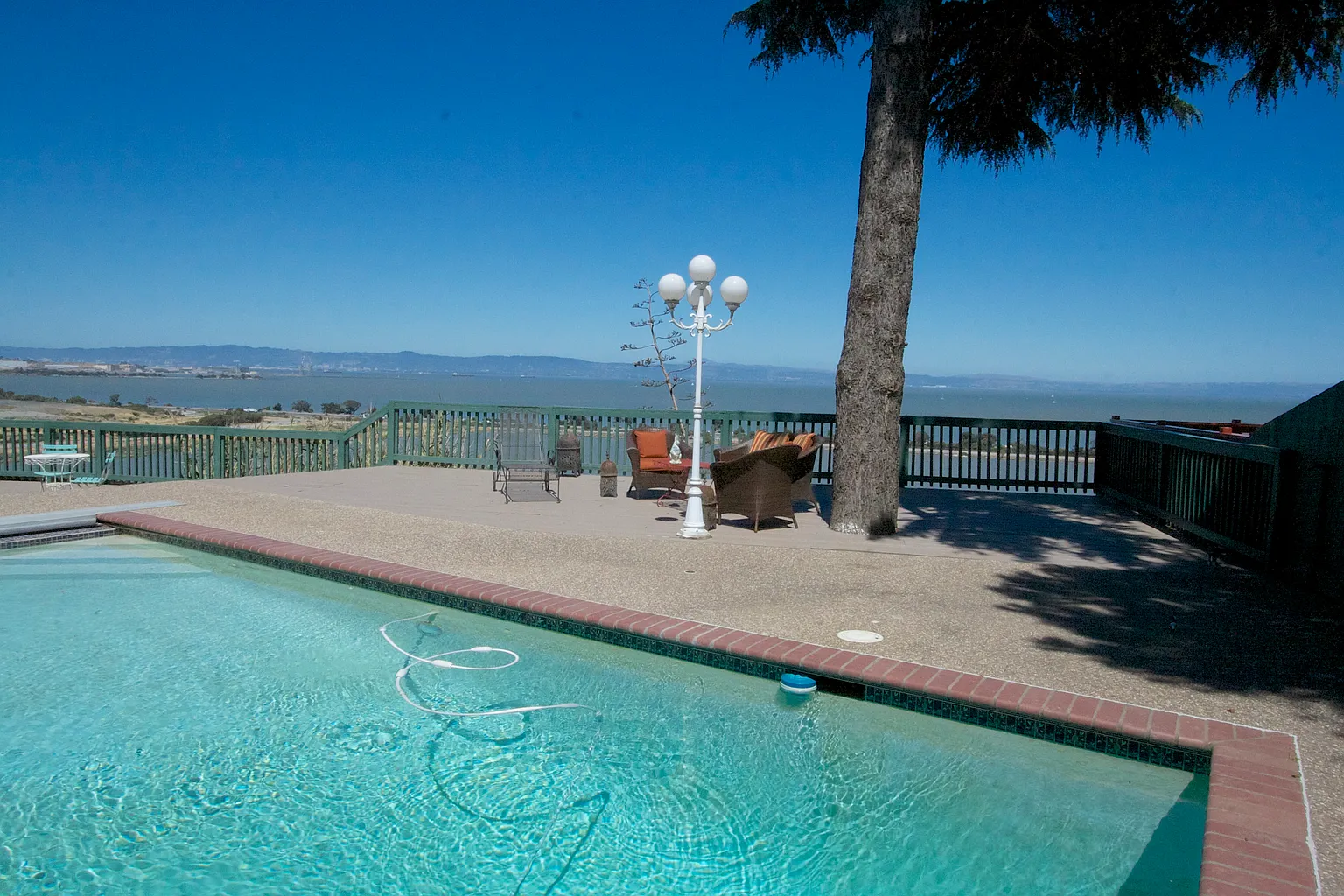 51 Tulare St photo 1