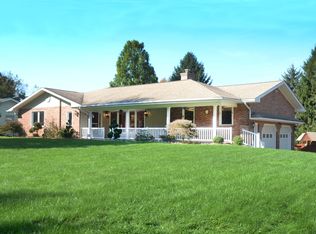 655 Bradys Ridge Rd, Beaver, PA 15009