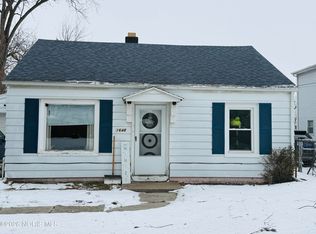 1648 Travis Dr, Toledo, OH 43612