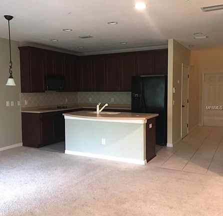 4th image of 2949 Birchcreek Dr