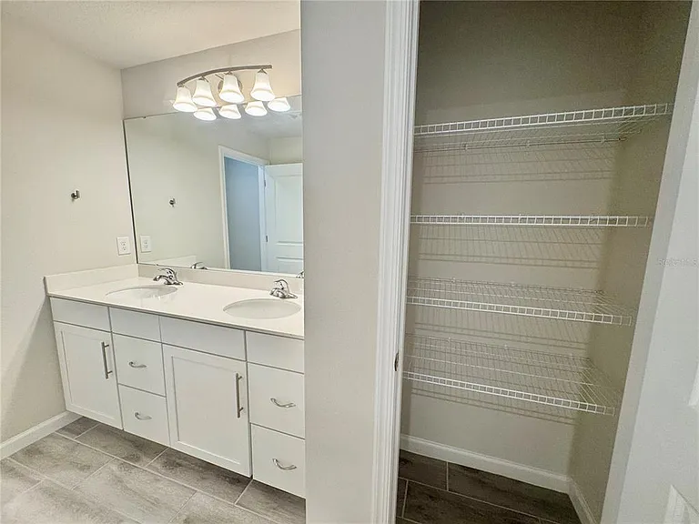 5424 Peaceful Creek Cv — Photo 45