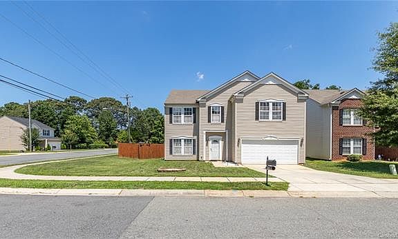 2nd image of 1450 Waterlily Ln