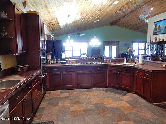 5th image of 12844 Dogwood Hill Dr