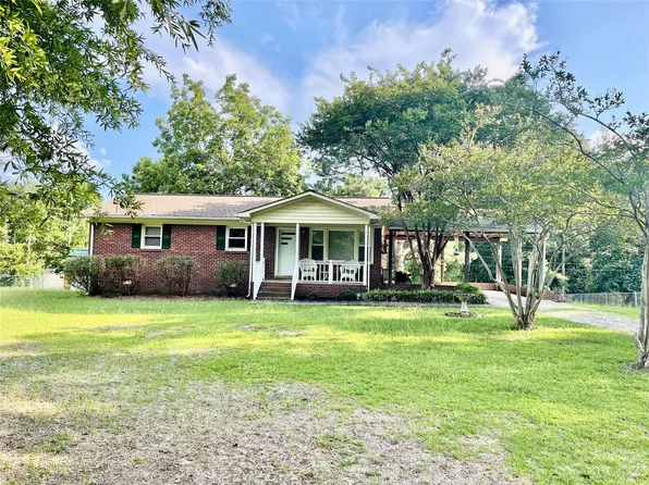 15554 State Highway 200, Great Falls, SC 29055