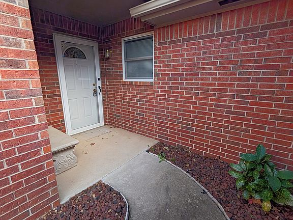 2nd image of 12327 Greenlea Chase W