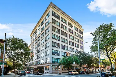 Sold by Avenue Sotheby's International Realty