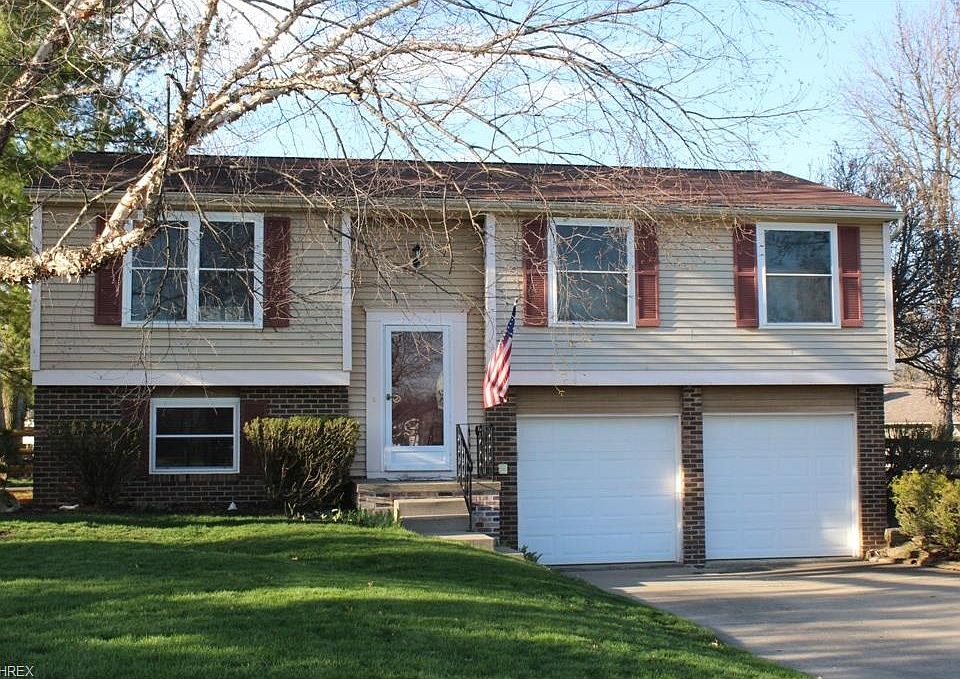 1st image of 4687 Pinehurst Dr
