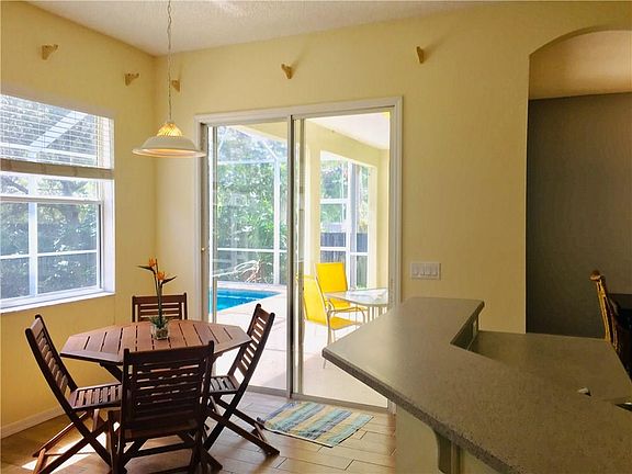 3rd image of 186 Joy Haven Dr