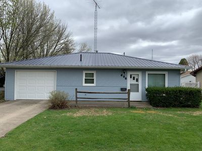606 1st Ave, Ackley, IA, 50601