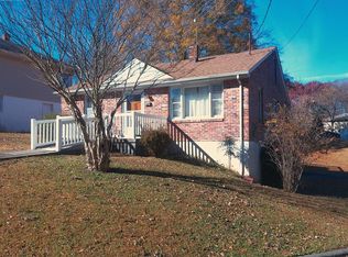 231 S Raleigh Ct, Danville, VA 24540