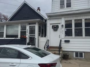 240 Henry St, Hamilton, NJ 08611