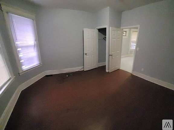 4th image of 455 N Grove St Unit 1