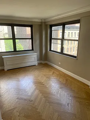 Rented by UES Management | media 16