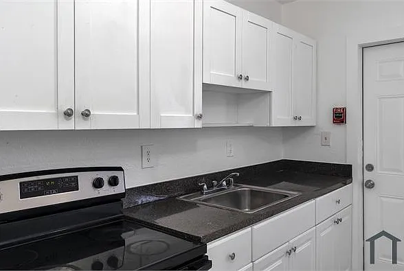 2050 Lincoln Ave #2 — Photo 7