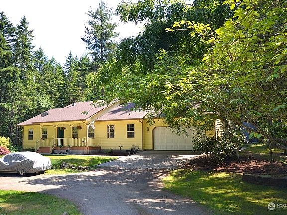 2nd image of 1971 NW Polite Court