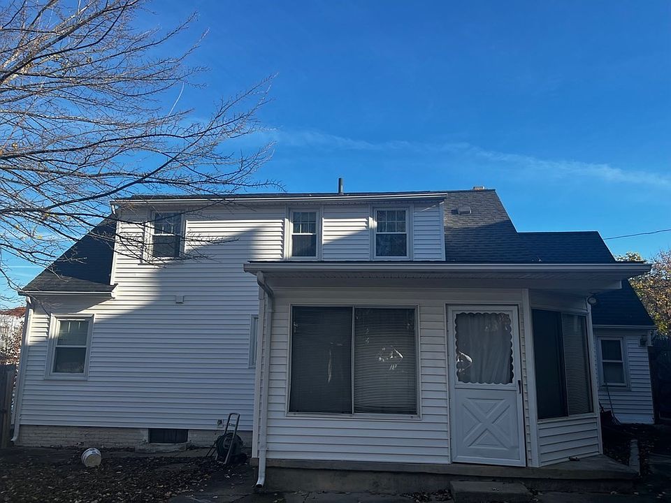 188 School St, Chicopee, MA 01013 Zillow