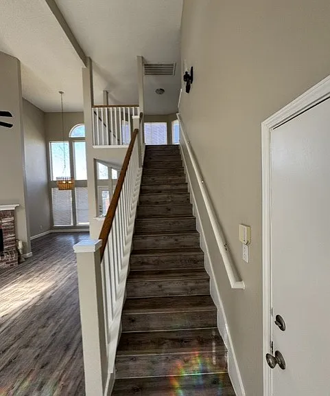 133 Bowie Dr — Photo 6