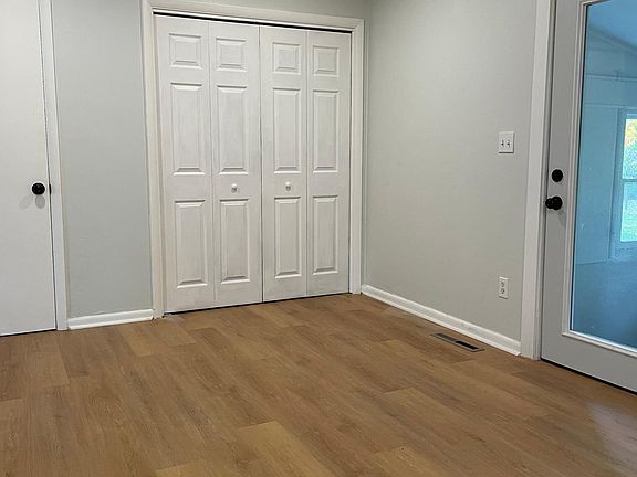 3rd image of 1012 Van Kirk Dr