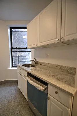 Rented by Bohemia Realty Group | media 15