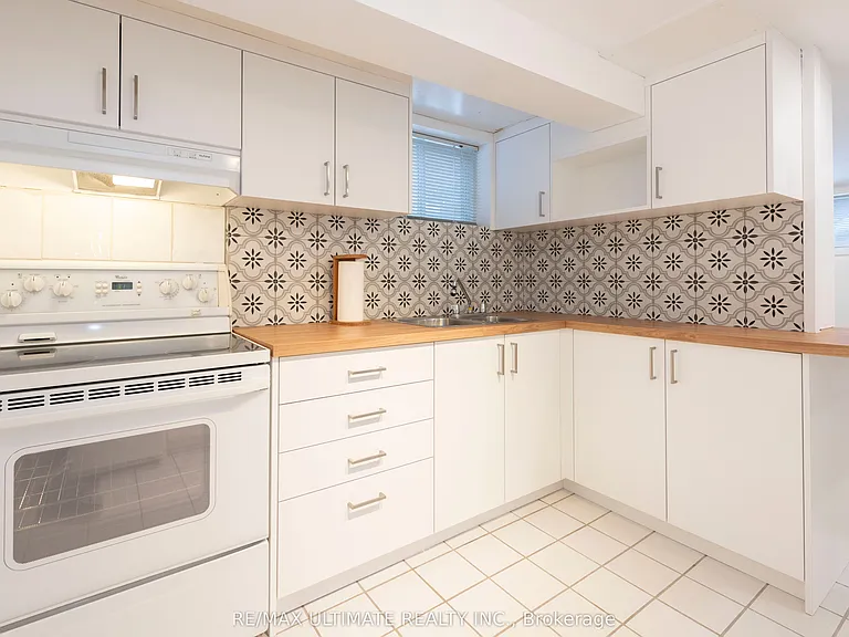 7 Joanith Dr — Photo 17