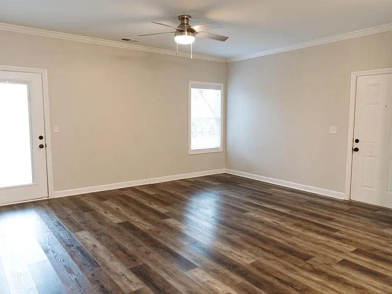 Laurel Ridge — Photo 12