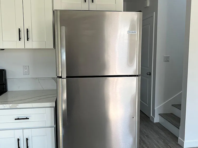 4862 Aberdeen St — Photo 10