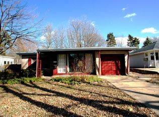 125 N Washington St, Westmont, IL 60559