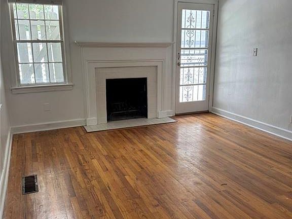 4th image of 1441 Meridian St SE