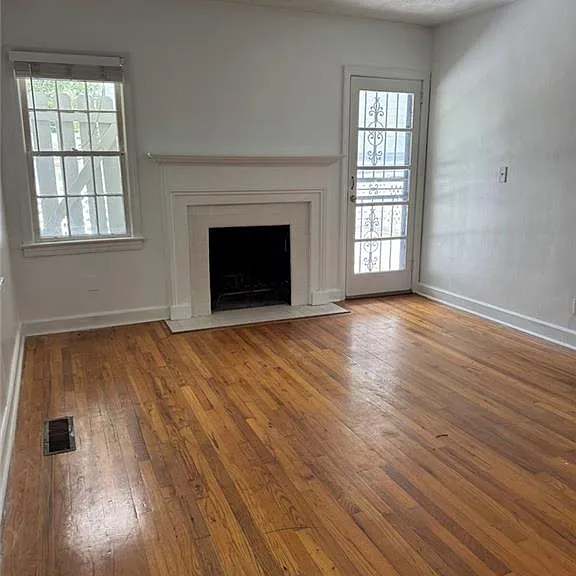 1441 Meridian St SE — Photo 4