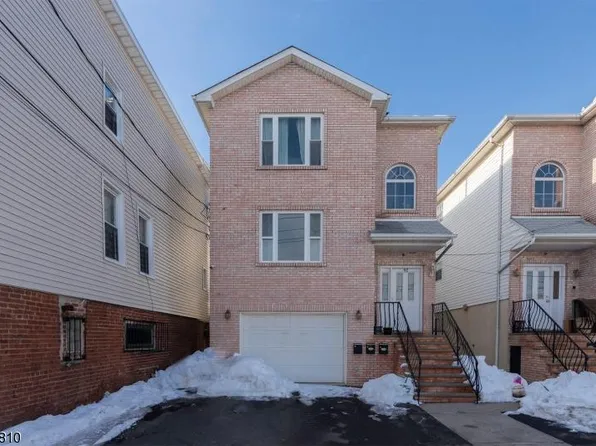 57 Dawson St, Newark, NJ 07114