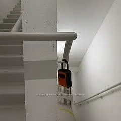 75 James St S #1407 — Photo 10