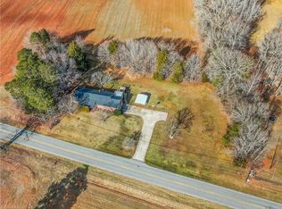 2324 Union Cross Rd, Winston Salem, NC 27107