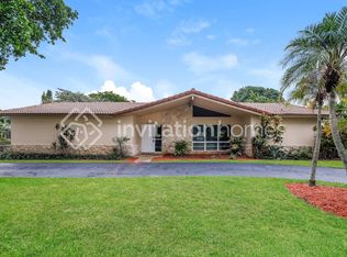 10851 NW 32nd Ct, Pompano Beach, FL 33065