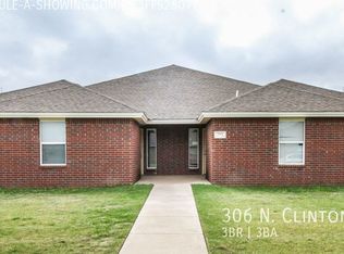 306 N Clinton Ave #B, Lubbock, TX 79416